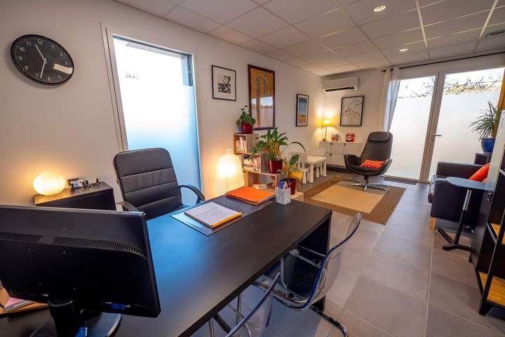 Hypnothérapeute professionnelle Cenon